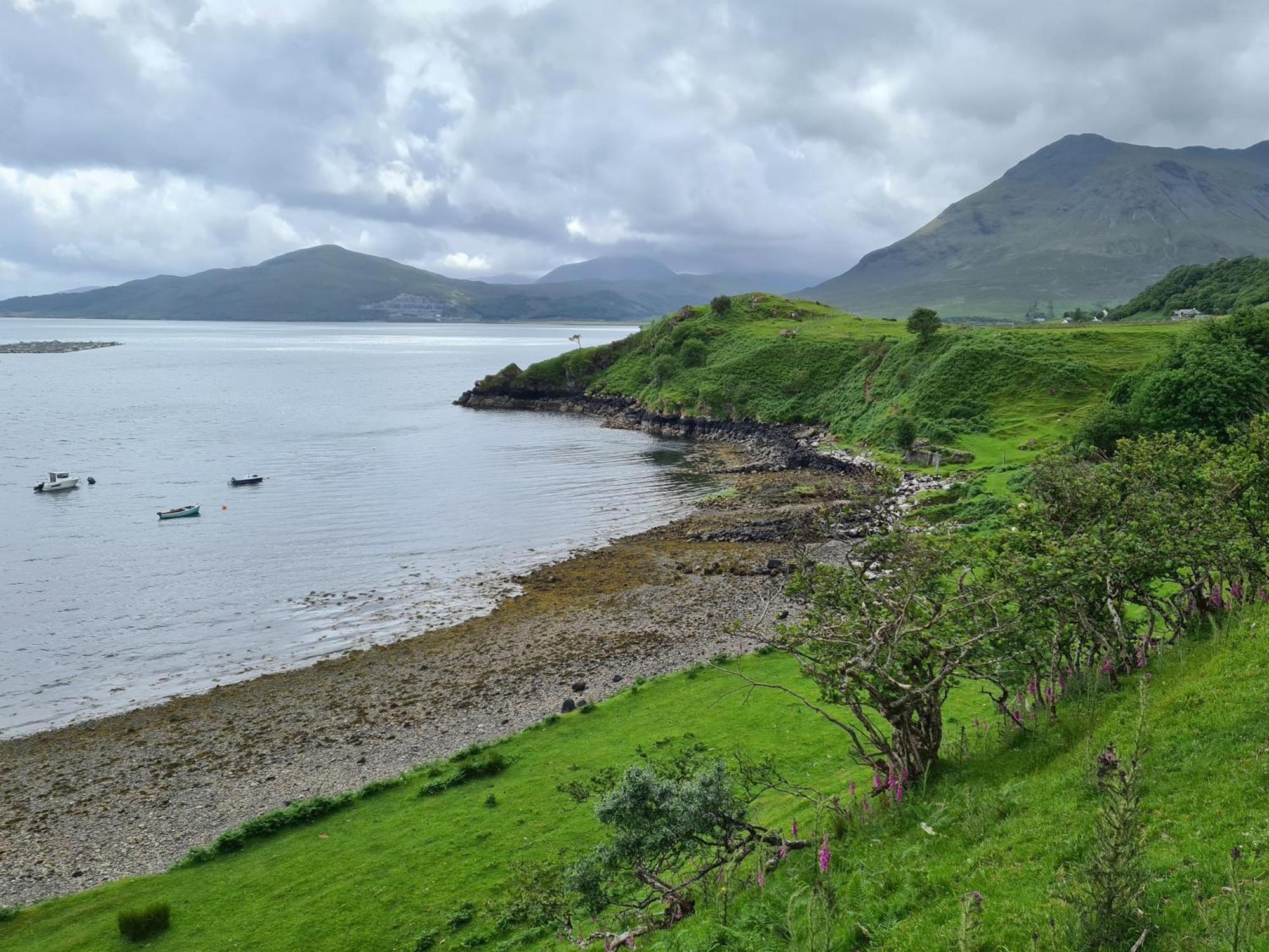 Hillend Self-Catering Appartement Portree Buitenkant foto